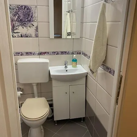 山林小屋 Farkaslaki Kulcsoshaz *